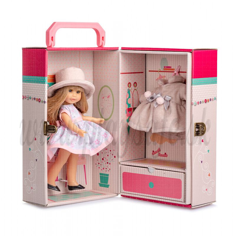 Berjuan Irene bábika, 22cm v kufríku v béžovom