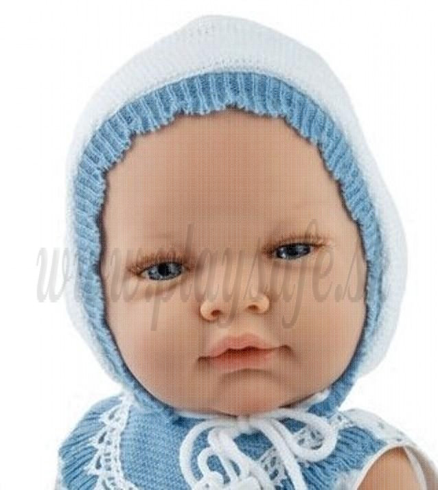 Marina & Pau Realistické bábätko chlapček, 45cm v bielej čiapočke