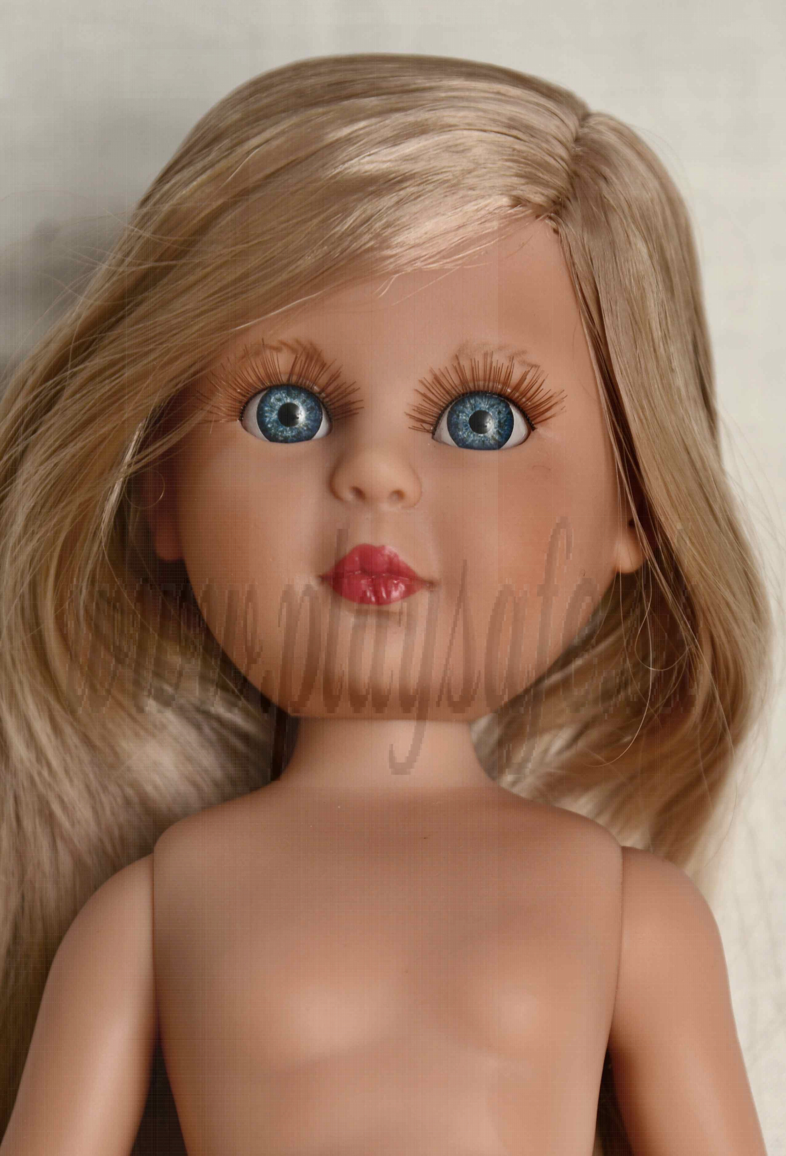 Vidal Rojas Bábika Little Naia bez šiat blond, 35cm