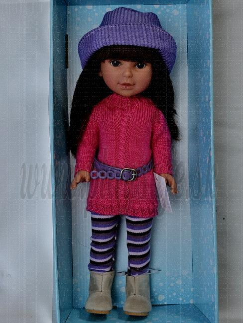 Vestida de Azul Paulina Doll, 33cm in purple hat